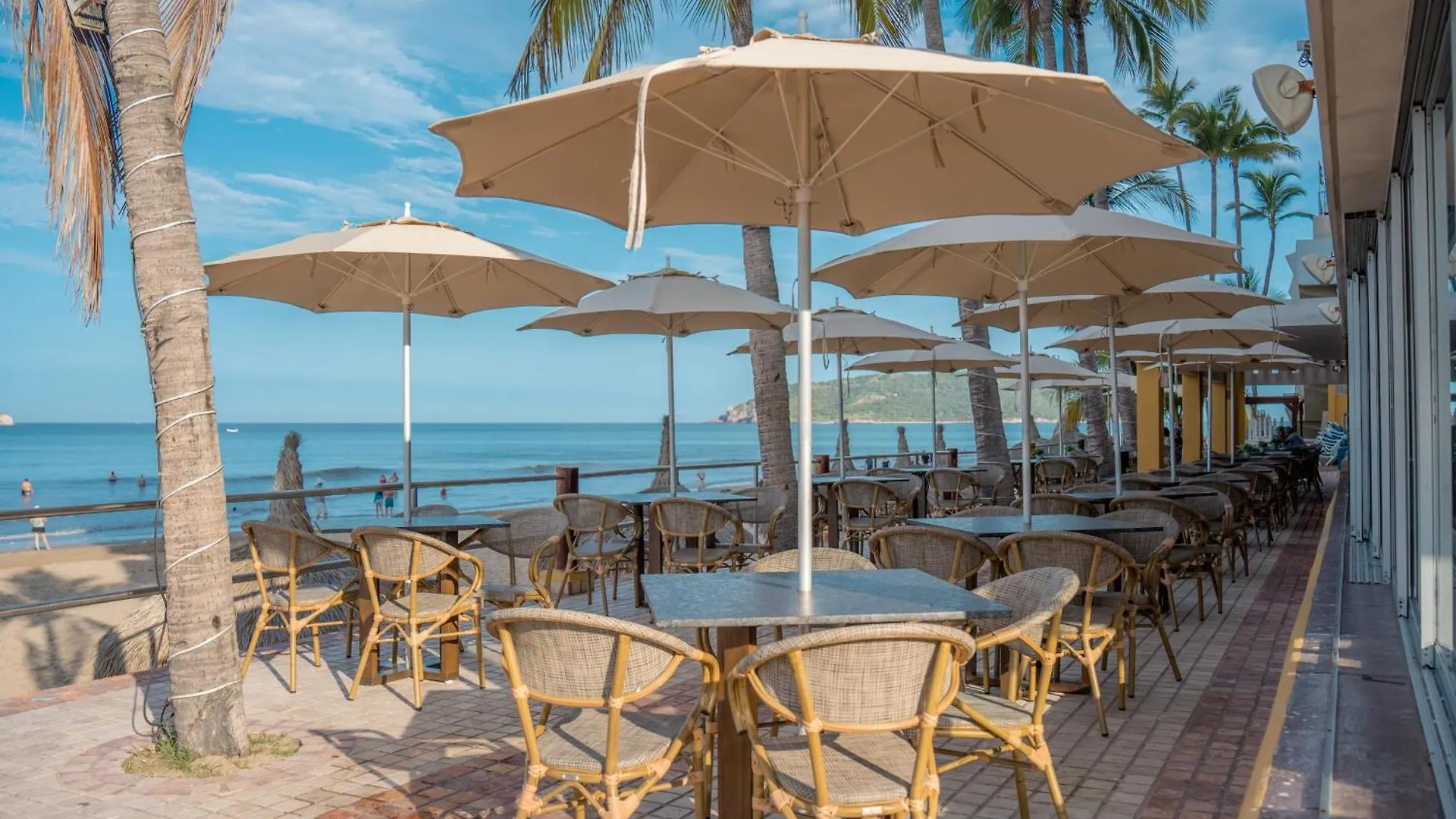 Las Flores Beach Resort Mazatlan