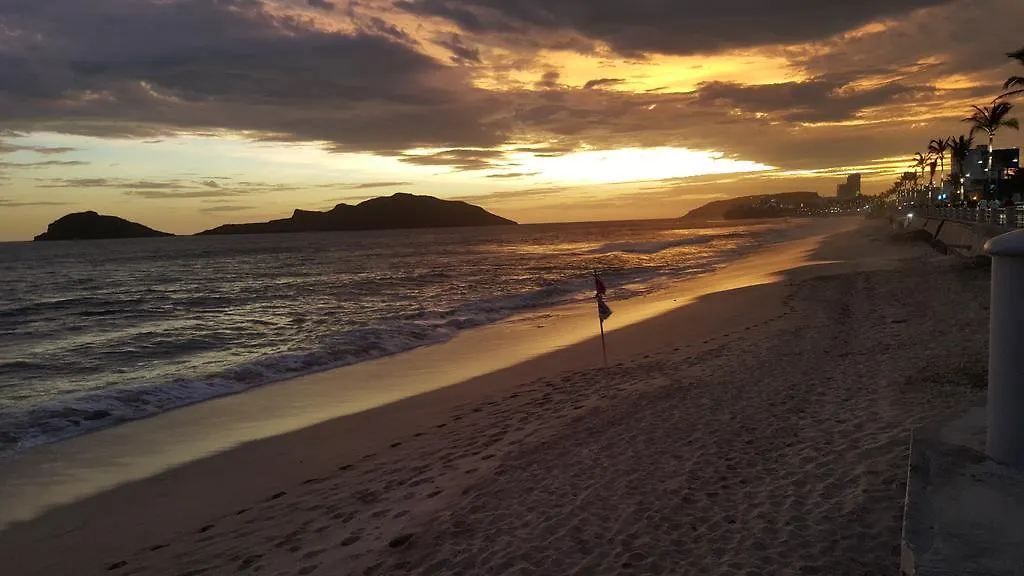 Las Flores Beach Resort Mazatlan