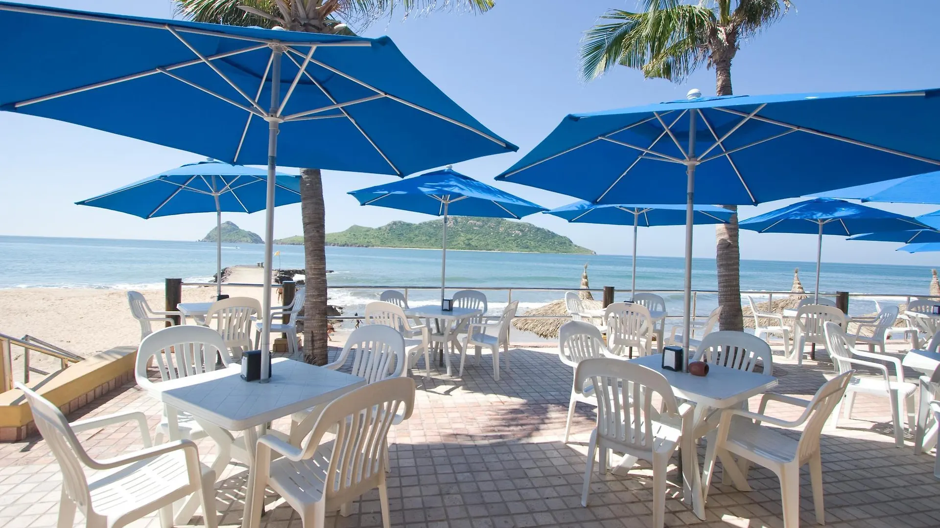 Las Flores Beach Resort Mazatlan
