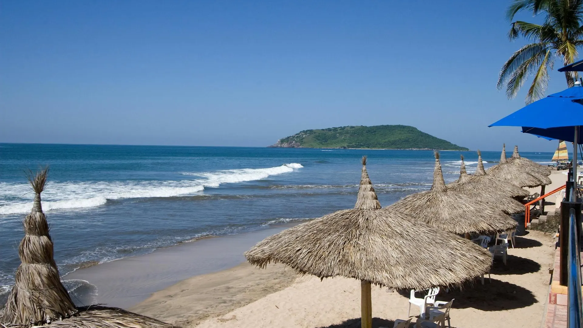Las Flores Beach Resort Mazatlan